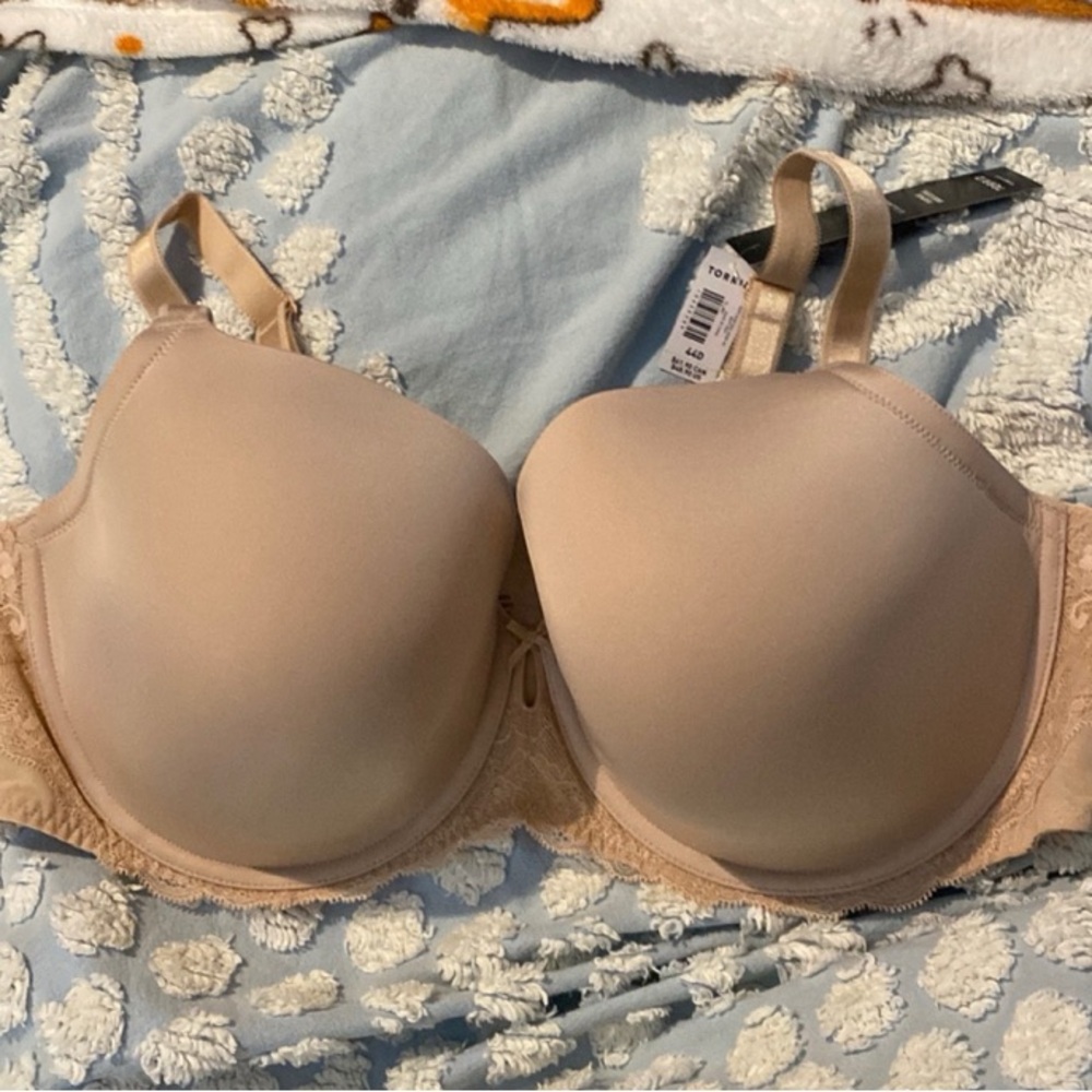 Torrid Nude Sexy T-Shirt Bra